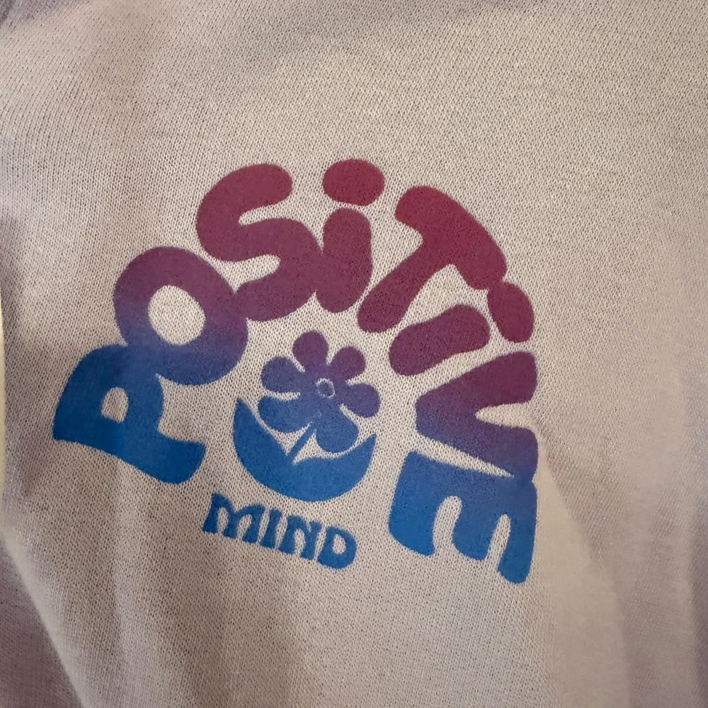 NWT Old Navy size XL cropped hoodie